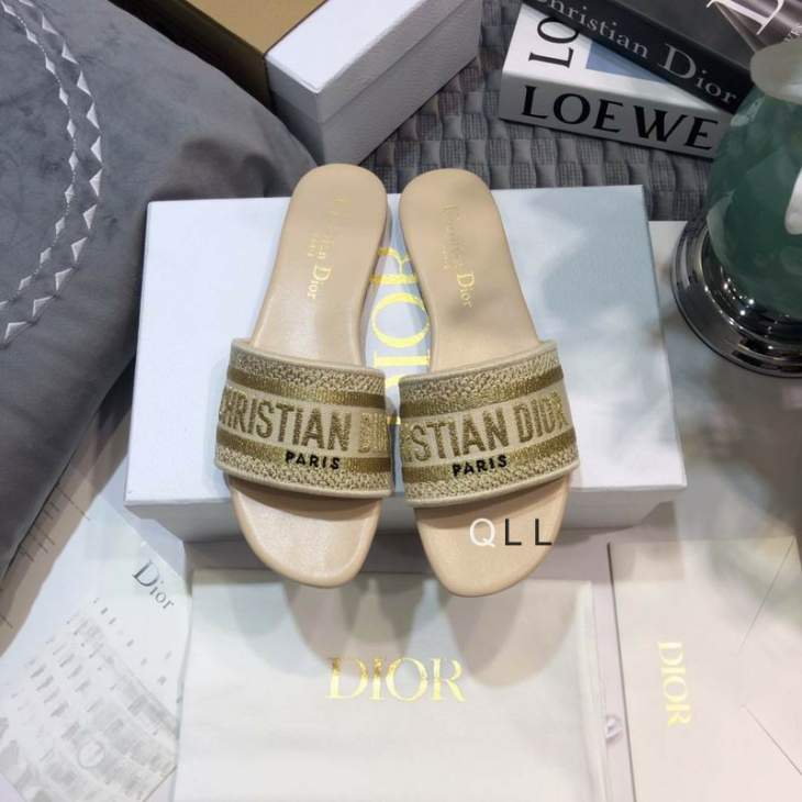 Picture of Dior Slippers _SKUDiorsz34-43LL01093023